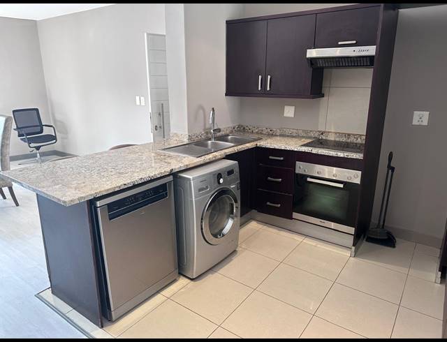 2 BEDROOM TOWNHOUSE TO LET IN WENDYWOOD